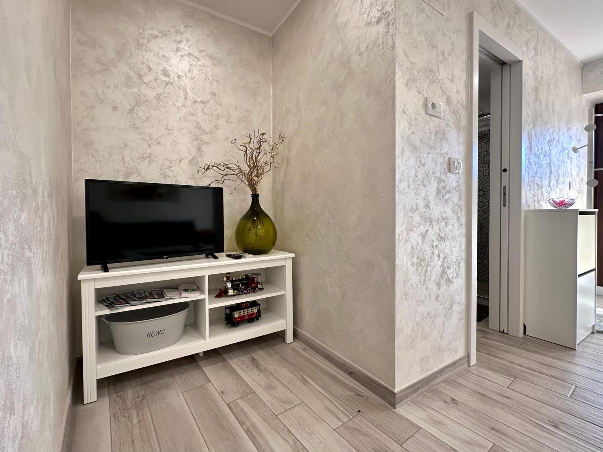 App Parenzana Apartment Grožnjan Екстериор снимка